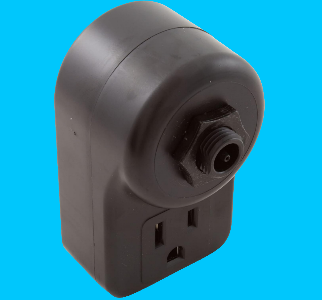 Balboa Water Group Tecmark SAFPAC5031 plug-in on/off switch for electronic controls, 120V, used in spa and pool equipment.