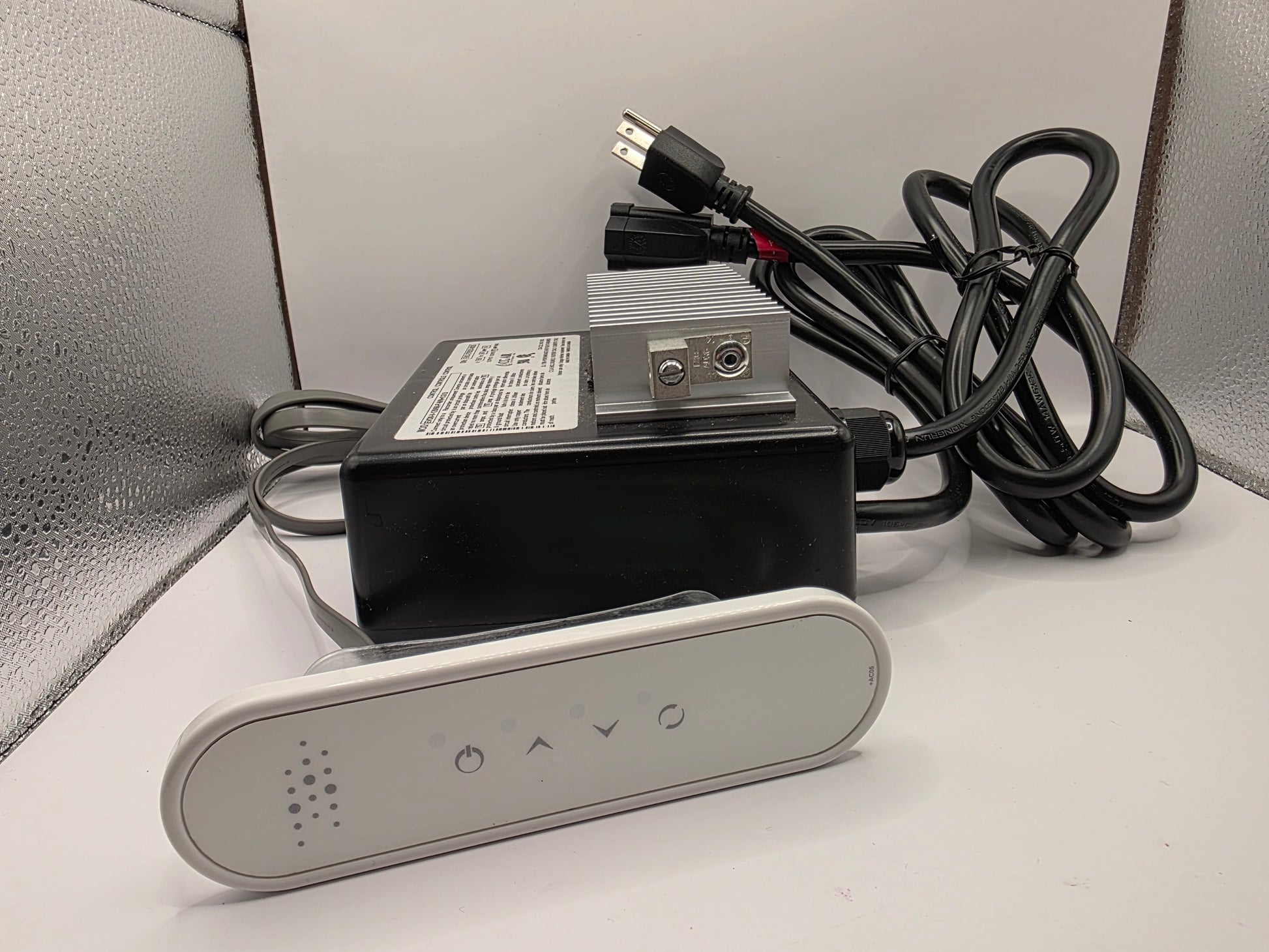 CG AIR SYSTEMS Invigor by Pearl air blower control system replacement for air massage blowers, with electronic control unit and connections.